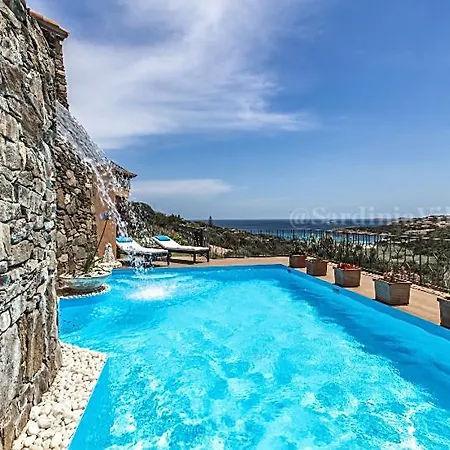 Belvedere 2 - Porto Cervo 펜션 *